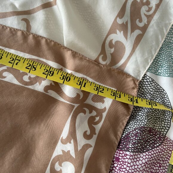 Oscar de la Renta Silk Scarf Coffee and Cream 34 inch square flower print - Picture 7 of 7